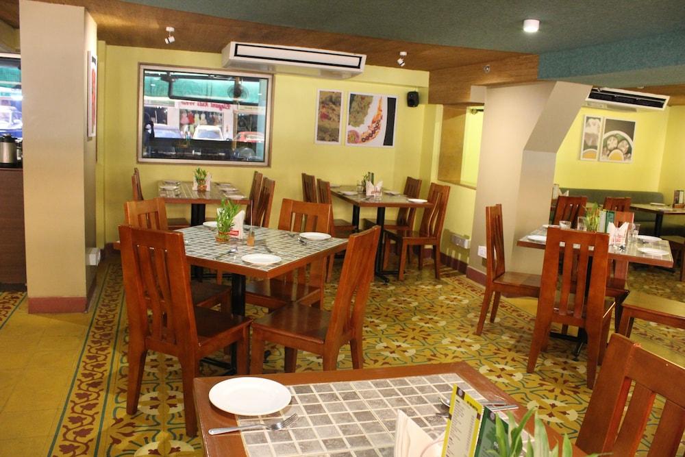 Grande Delmon Hotel Panaji Exterior photo
