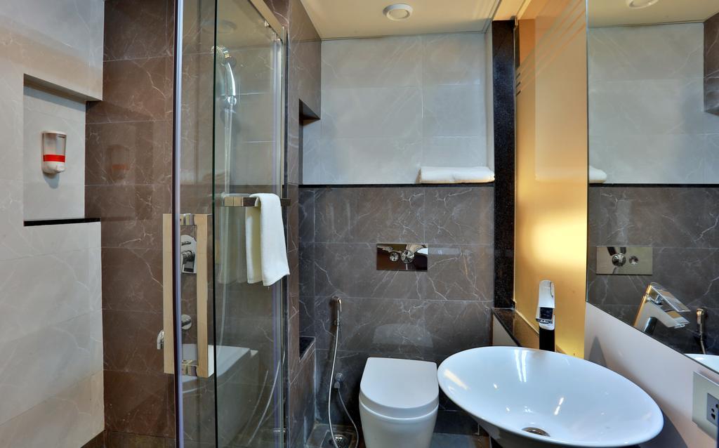 Grande Delmon Hotel Panaji Exterior photo