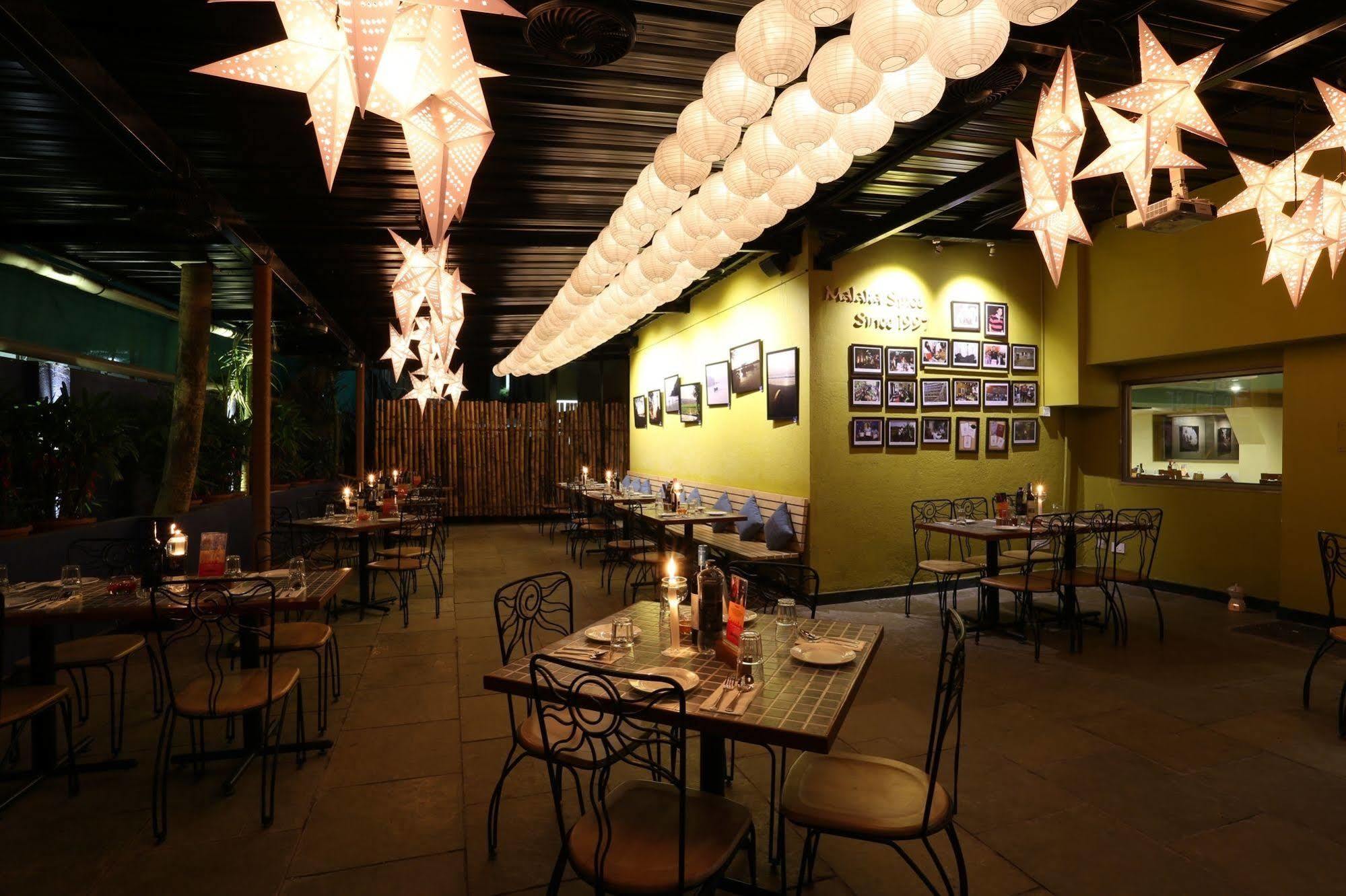 Grande Delmon Hotel Panaji Exterior photo