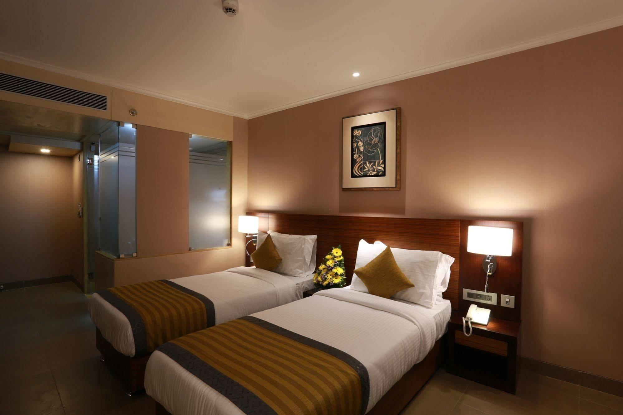 Grande Delmon Hotel Panaji Exterior photo